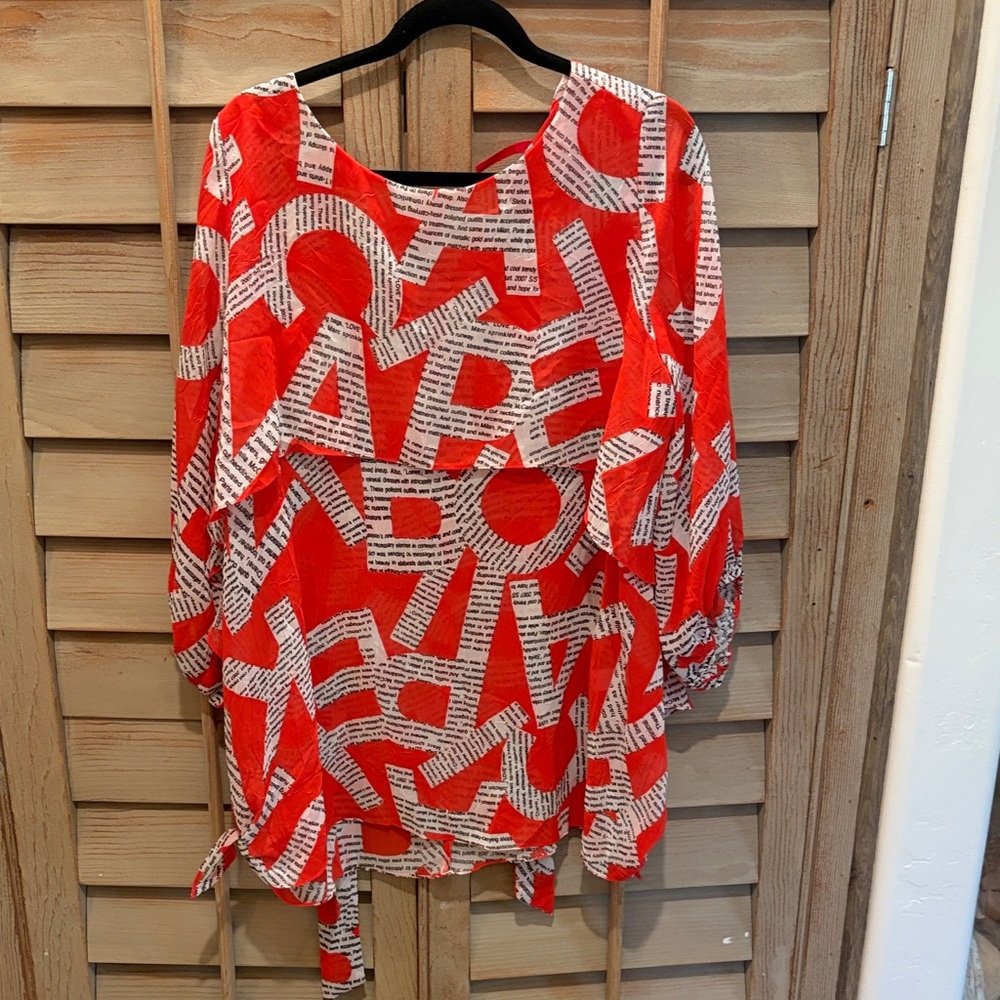 IC COLLECTION Red Graphic Print Long-Sleeve Scoop Neck Blouse